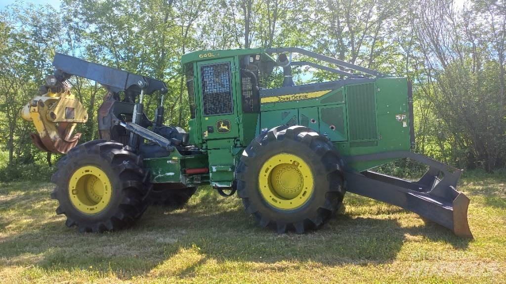 John Deere 648 L-II ساحبات الأشجار