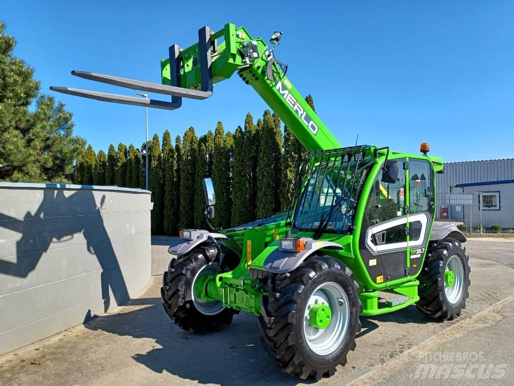Merlo TF 35.7 مناولات متداخلة