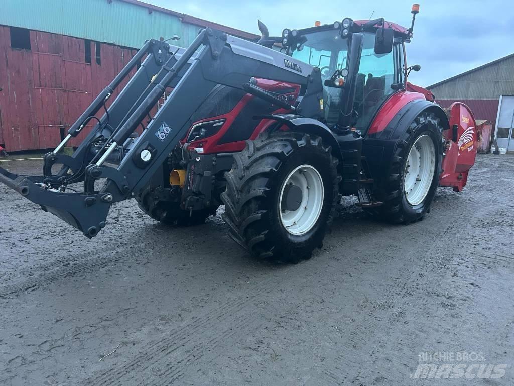 Valtra T 234 Active الجرارات