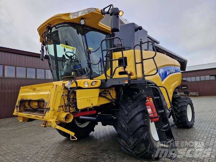 New Holland CX8090 حصادات