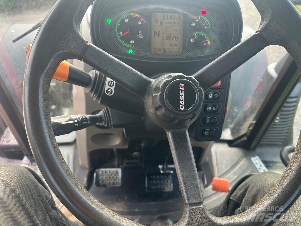 Case IH LUXXUM 120 الجرارات