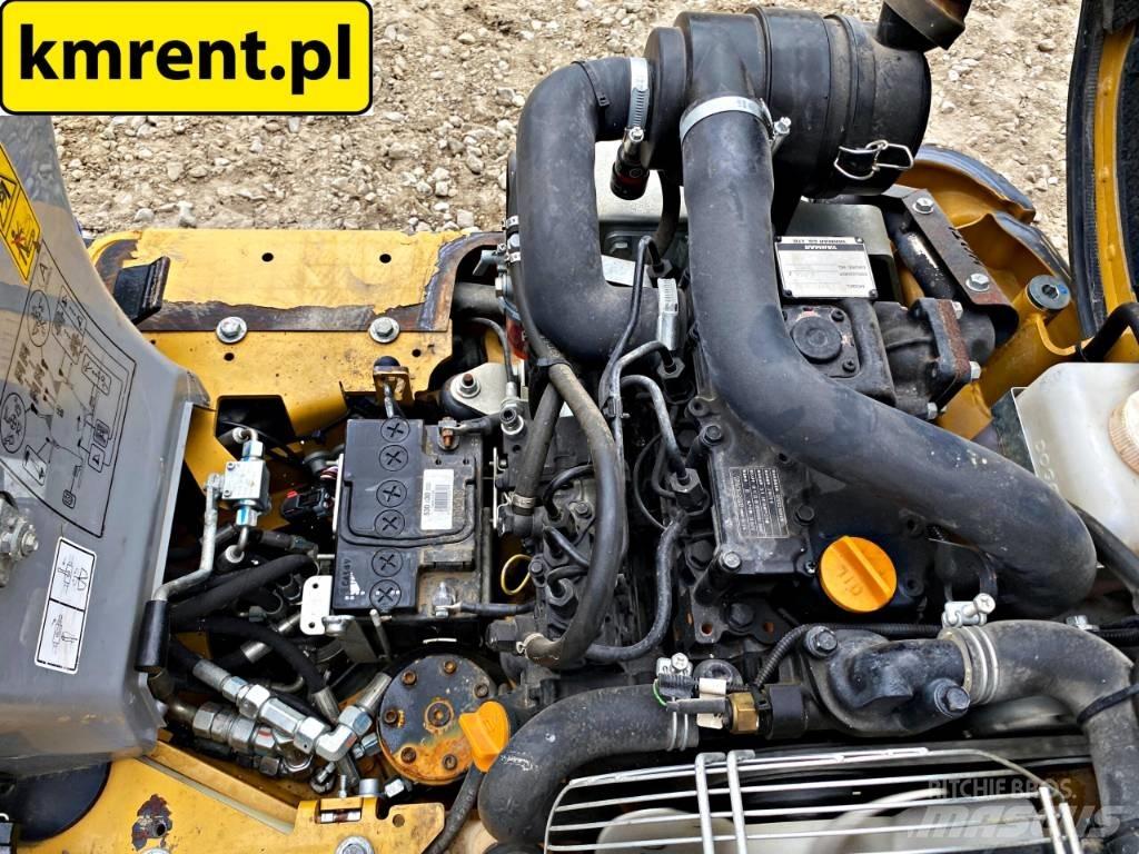 CAT 300.9 D حفارات صغيرة أقل من 7 طن (حفارات صغيرة)