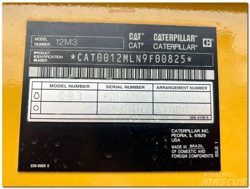 CAT 12 M 3 معدات تمهيد الطرق