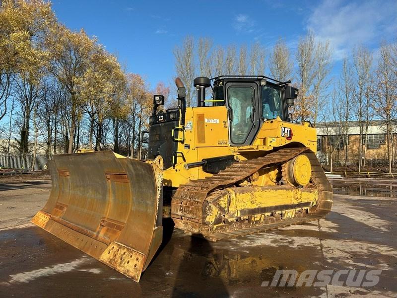 CAT D 6 LGP بلدوزرات مجنزرة