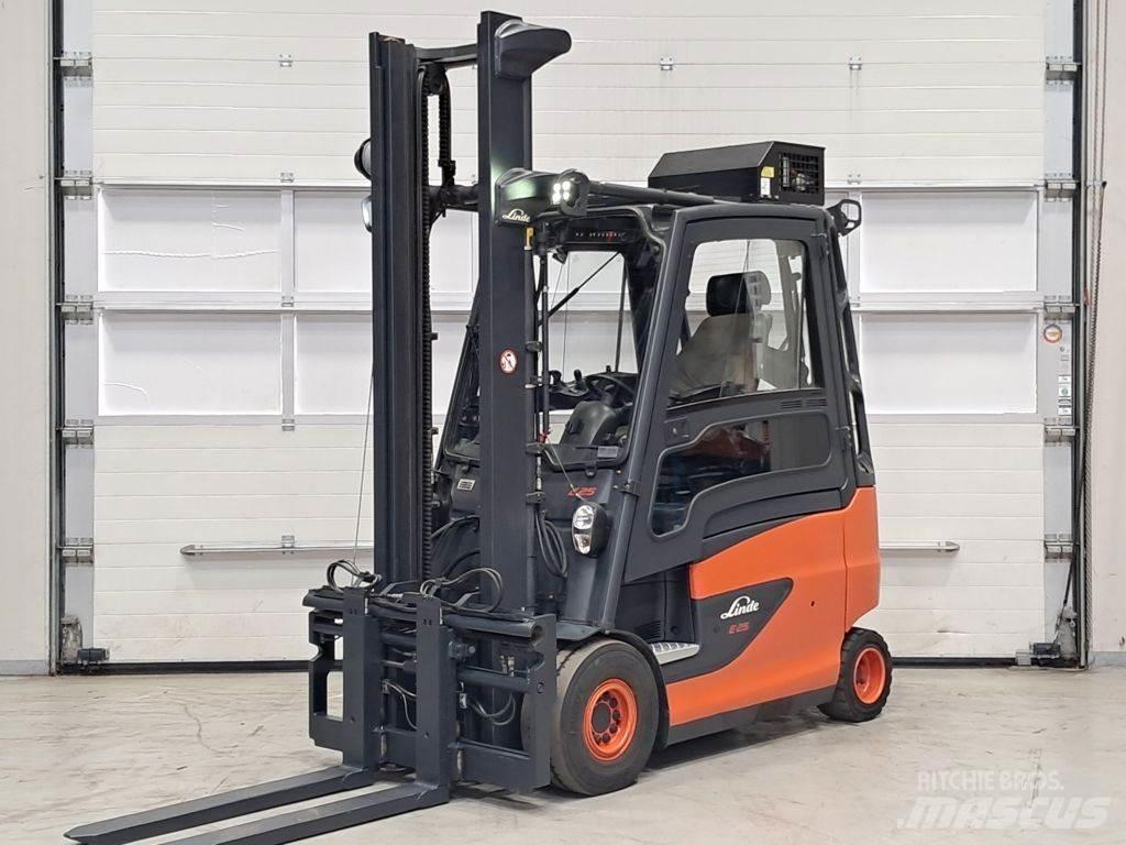 Linde E25HL-01/600 شاحنات ذات رافعات شوكية تعمل بالكهرباء