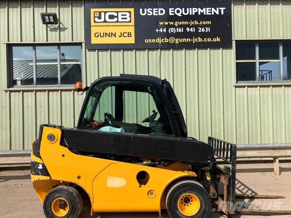 JCB TLT 30D شاحنات ذات رافعات شوكية - أخرى