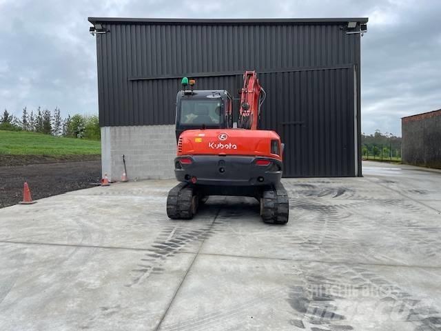 Kubota kx 080 حفارات وسط 7 طن - 12 طن