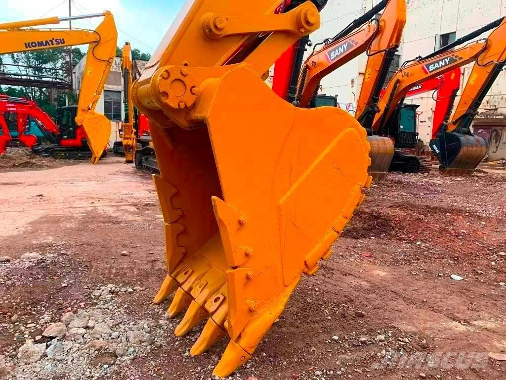 CAT 336 D حفارات زحافة