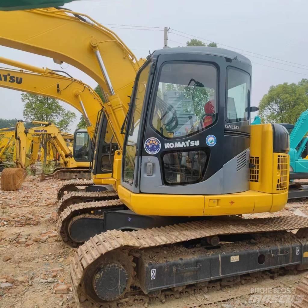Komatsu PC 128 US حفارات زحافة