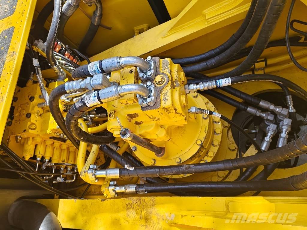 Komatsu PC 450-8 حفارات زحافة