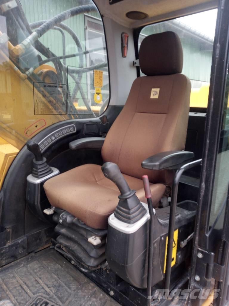 JCB JS260 JS240 حفارات زحافة