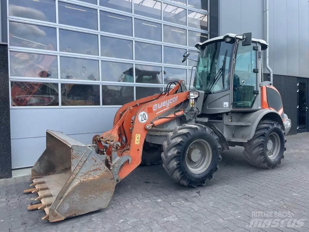 Atlas AR75e S لوادر بعجل