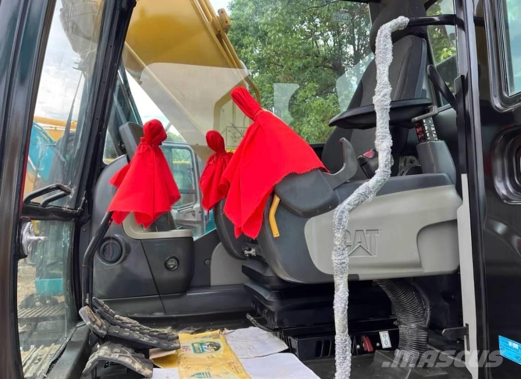 CAT 318dl حفارات زحافة