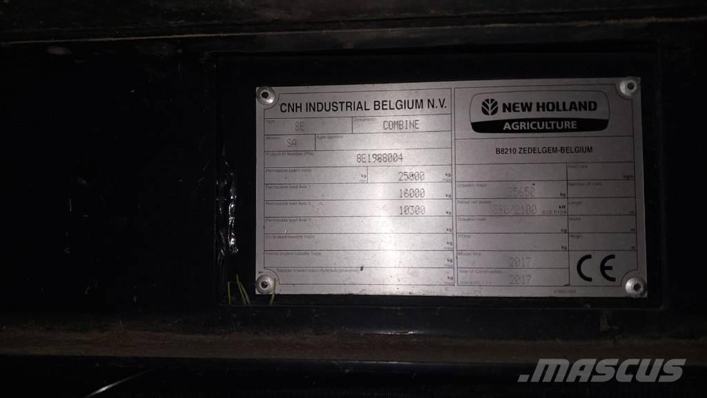 New Holland CR 9.90 حصادات