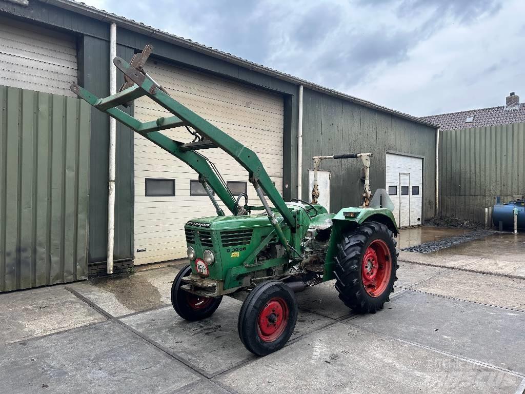 Deutz 3006 الجرارات
