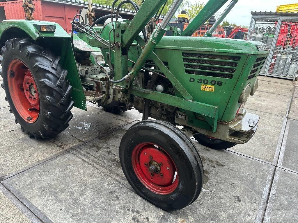 Deutz 3006    Verkocht الجرارات