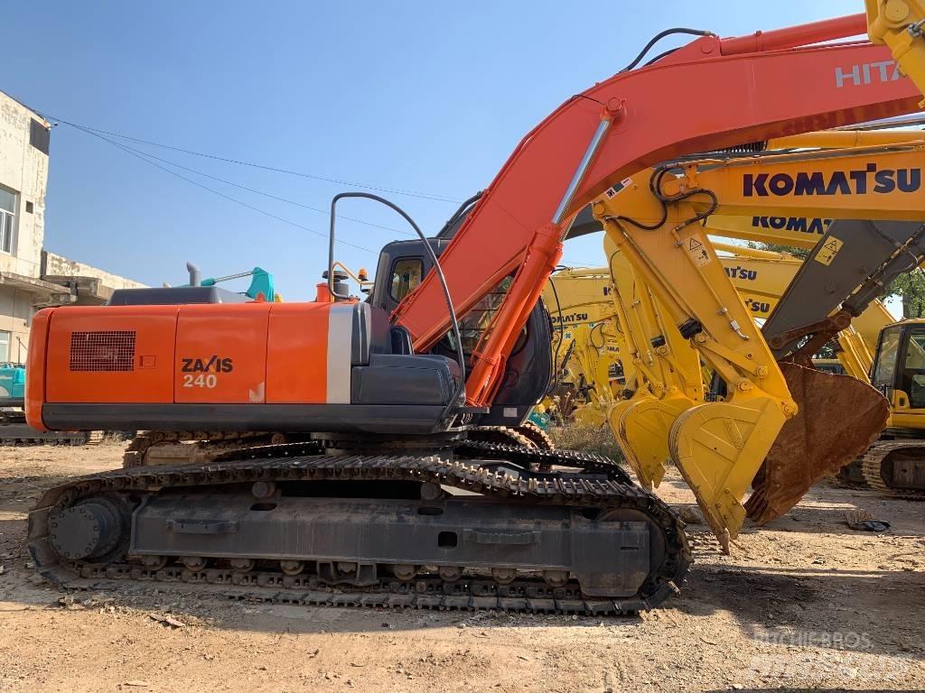 Hitachi Zaxis 240 حفارات زحافة