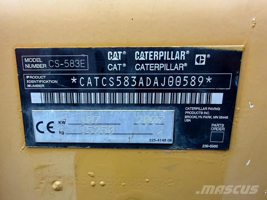 CAT CS583E مداحل أحادية الأسطوانة
