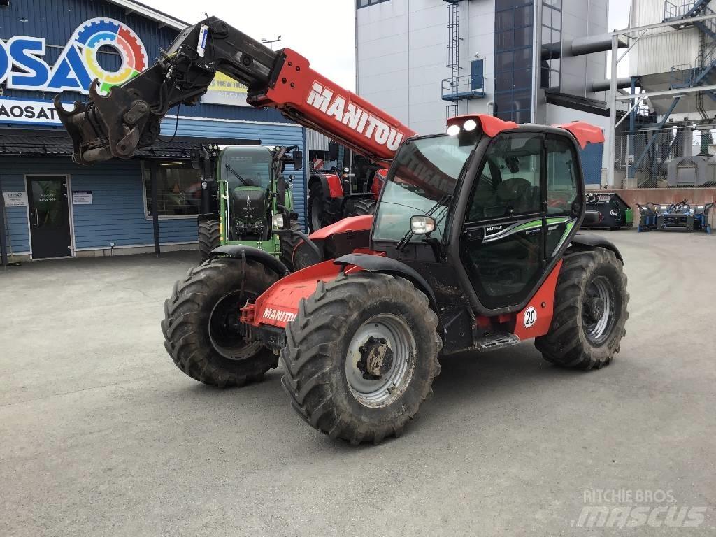 Manitou 741 معدات مناولة لأغراض الزراعة