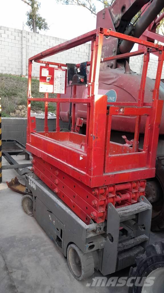 Genie GS 1930 رافعات مقصية الشكل