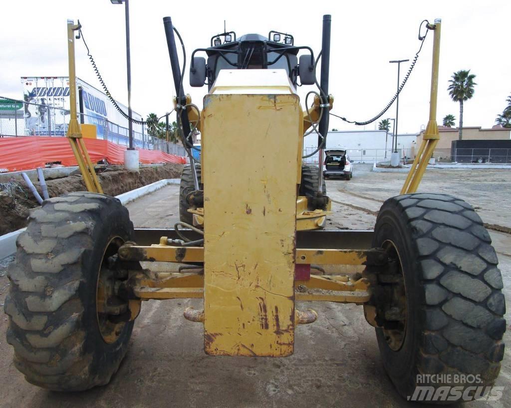 CAT 140 M 2 VHP معدات تمهيد الطرق