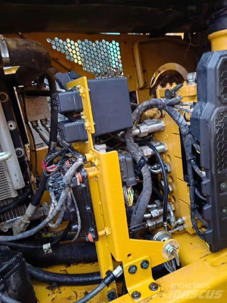 CAT 307.5 حفارات صغيرة أقل من 7 طن (حفارات صغيرة)