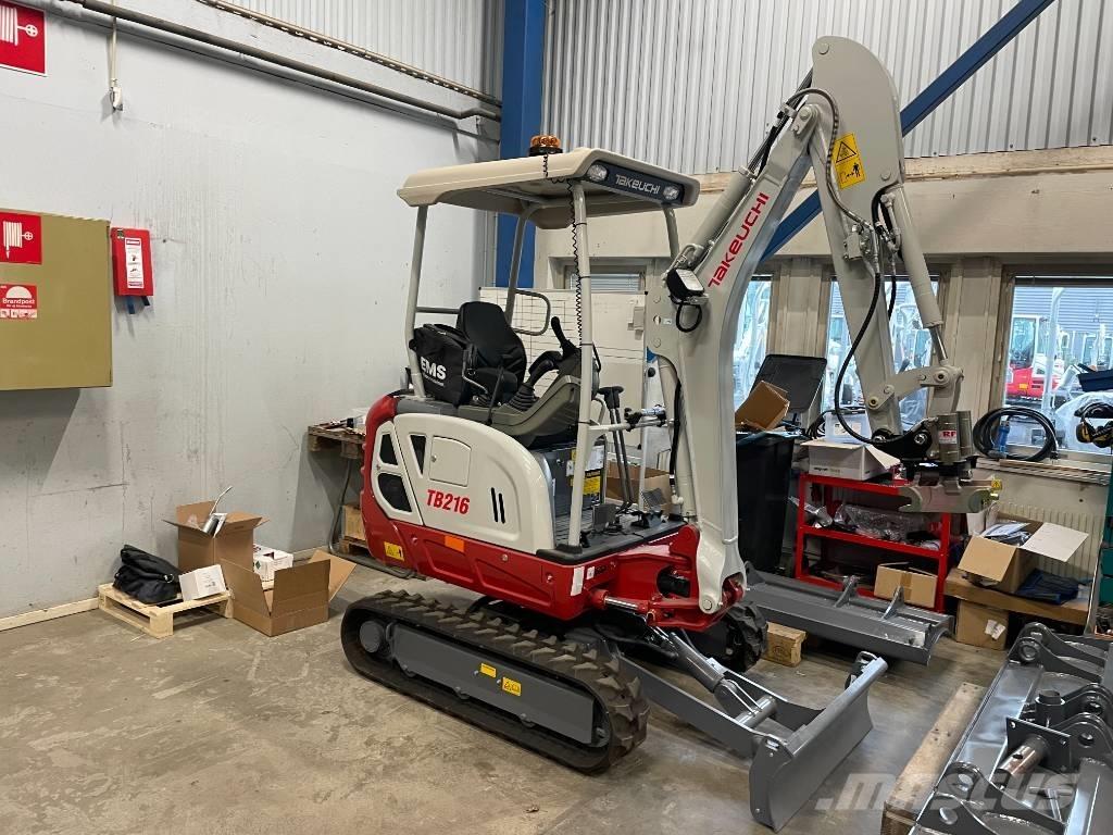 Takeuchi TB 216 حفارات صغيرة أقل من 7 طن (حفارات صغيرة)