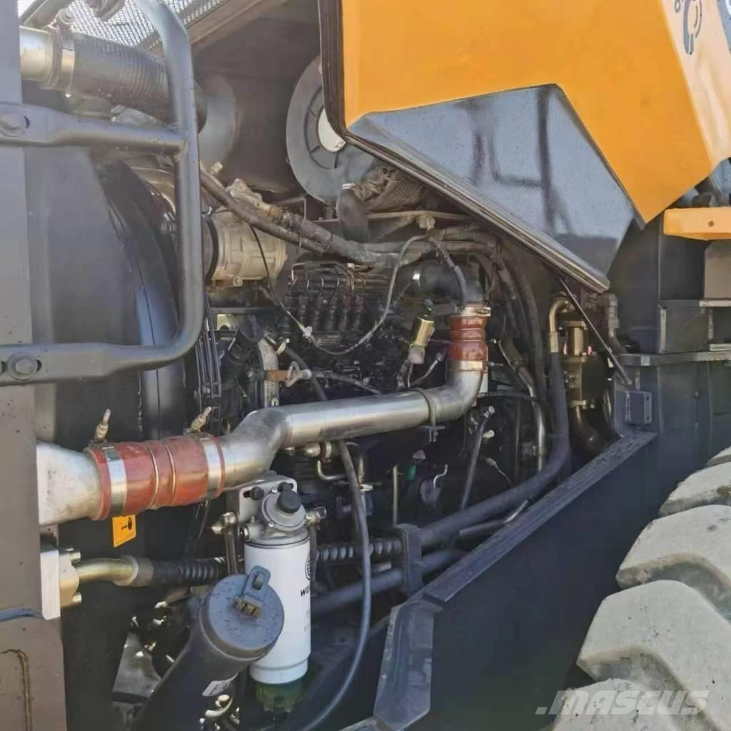 LiuGong CLG 856 H لوادر بعجل