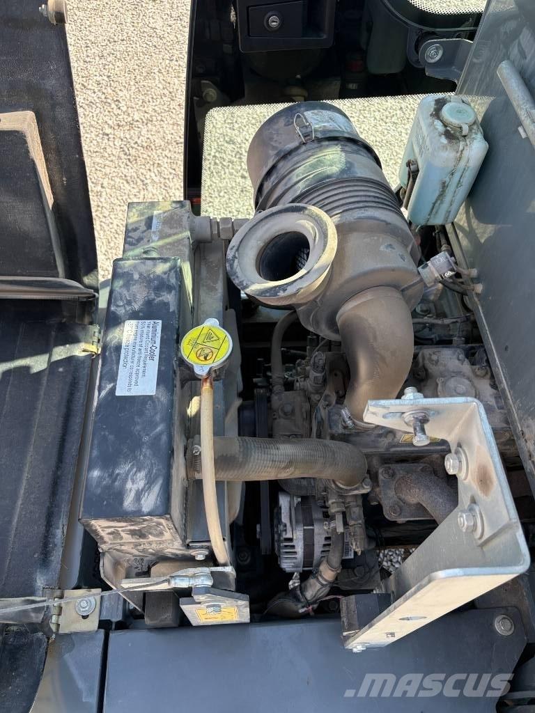 Wacker Neuson WL 28 لوادر بعجل