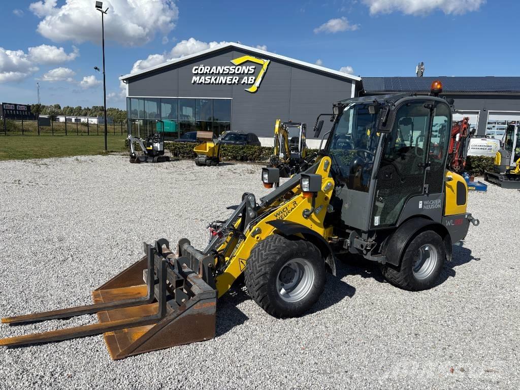Wacker Neuson WL 28 لوادر بعجل