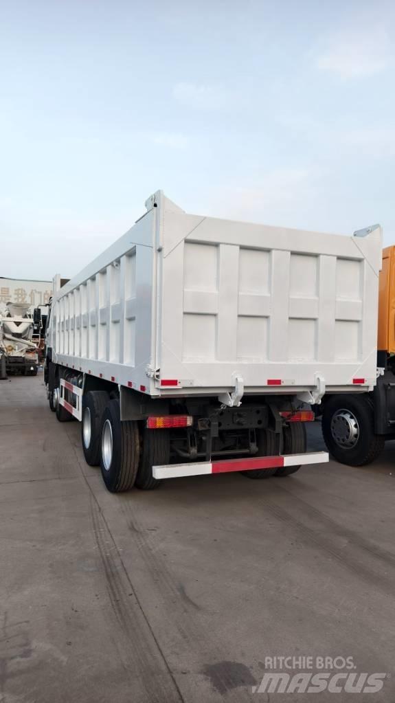 Sinotruk HOWO371 عربات نقل قلابة للمواقع