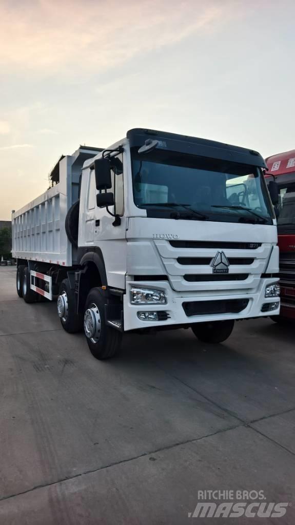 Sinotruk HOWO371 عربات نقل قلابة للمواقع