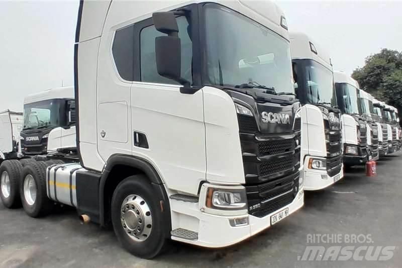 Scania R560 شاحنات أخرى