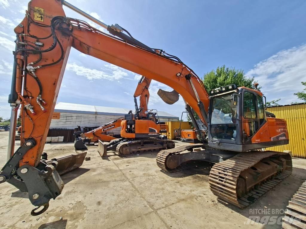 Doosan DX 225 LC-5 حفارات زحافة