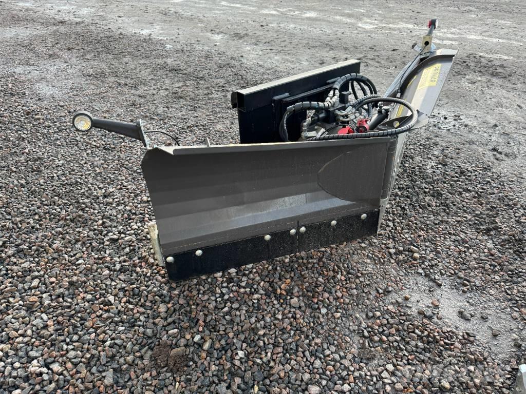 Pronar PUV 2000M حراثات ونصول الجليد