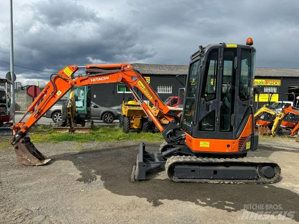 Hitachi ZX 30 U-2 حفارات صغيرة أقل من 7 طن (حفارات صغيرة)