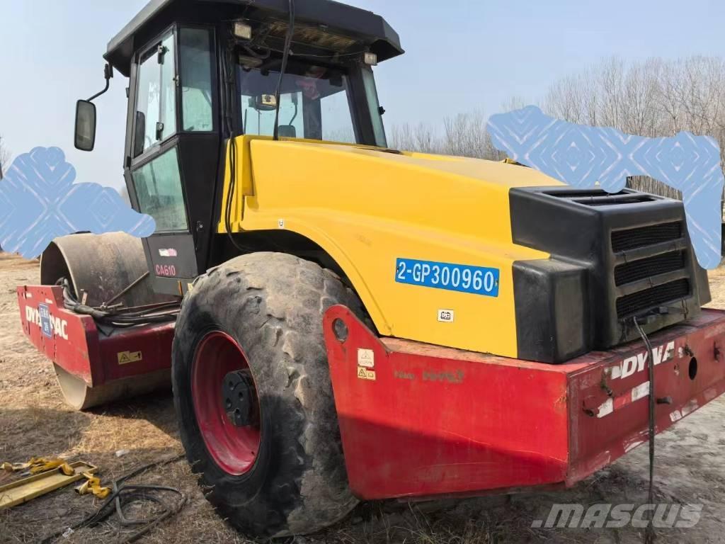 Dynapac CA 610 مداحل أحادية الأسطوانة
