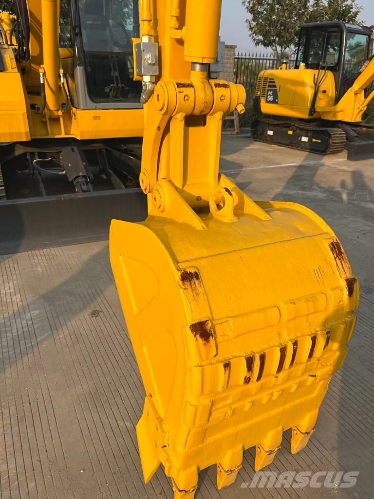 Komatsu PC 78 US حفارات زحافة