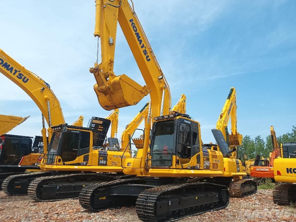 Komatsu PC 240 LC-8 حفارات زحافة