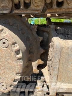 CASE CX 210 D حفارات زحافة