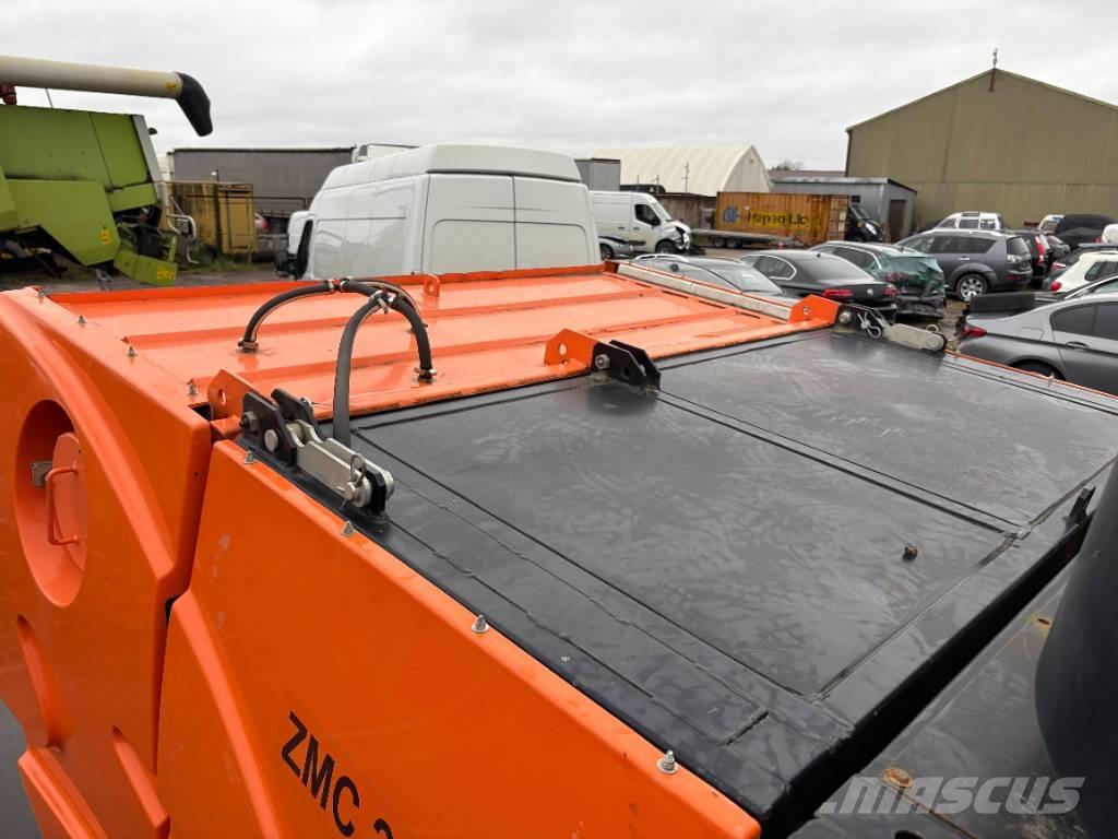 Pronar ZMC 2.0 كناسات