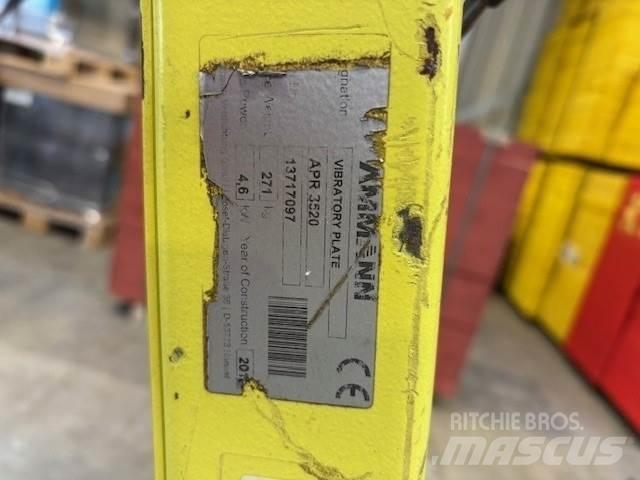 Ammann APR 3520 دكاكات أفقية