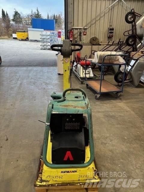 Ammann APR 3520 دكاكات أفقية
