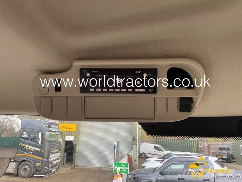 John Deere 6R 185 الجرارات