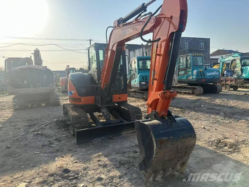 Hitachi ZX 55 حفارات صغيرة أقل من 7 طن (حفارات صغيرة)