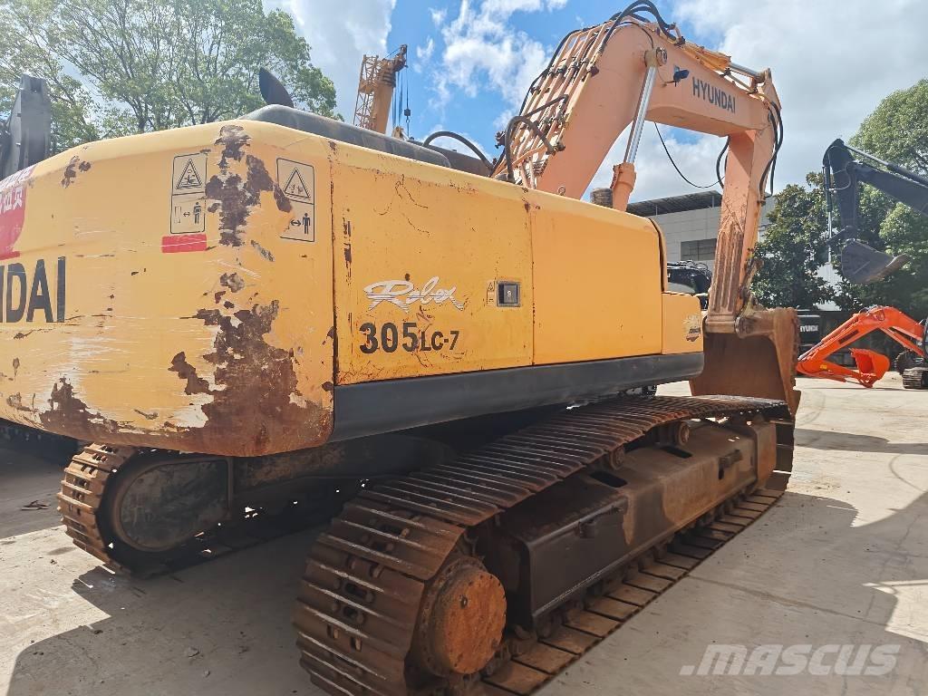 Hyundai R305LC-7 حفارات زحافة