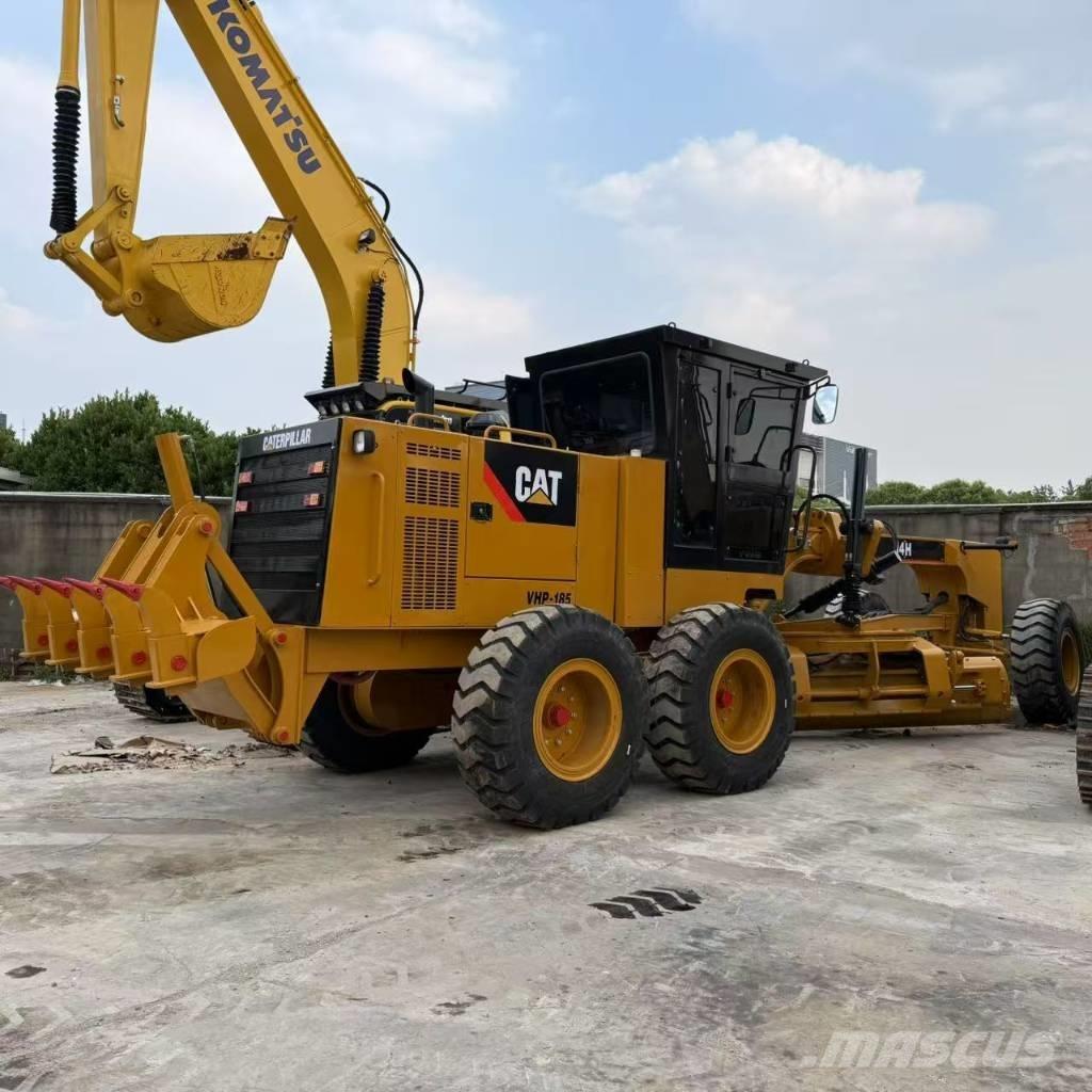 CAT 14H معدات تمهيد الطرق