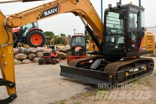 Sany SY 95 C حفارات زحافة