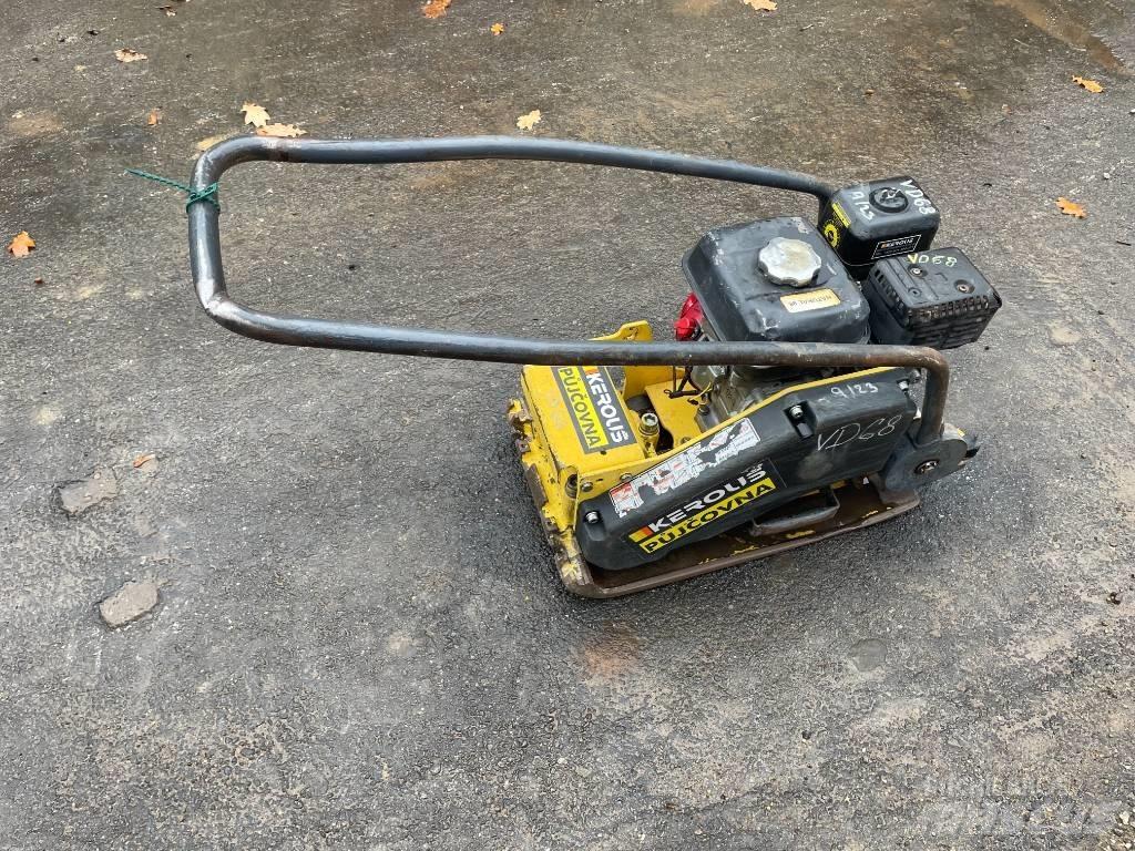 Bomag BP 10/36-2 دكاكات أفقية