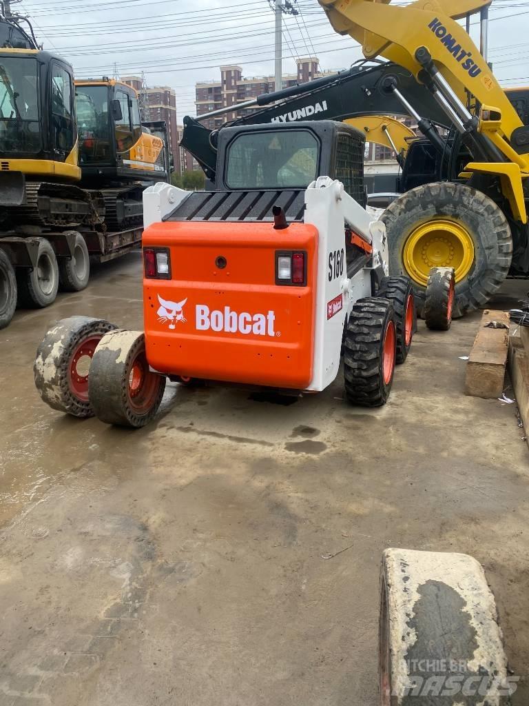 Bobcat S160 لوادر انزلاقية التوجيه